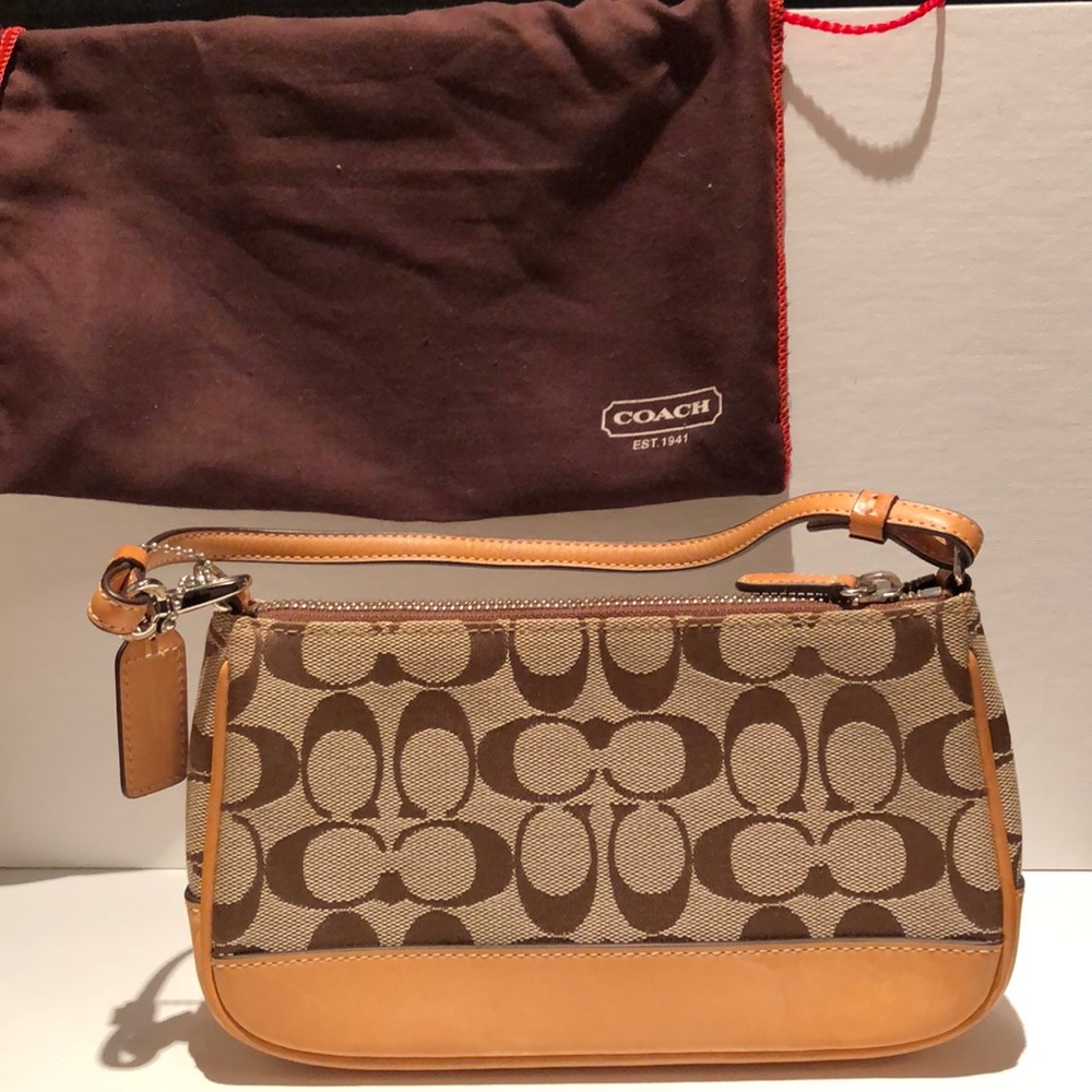 Small Beige Coach Logo Shoulder Bag